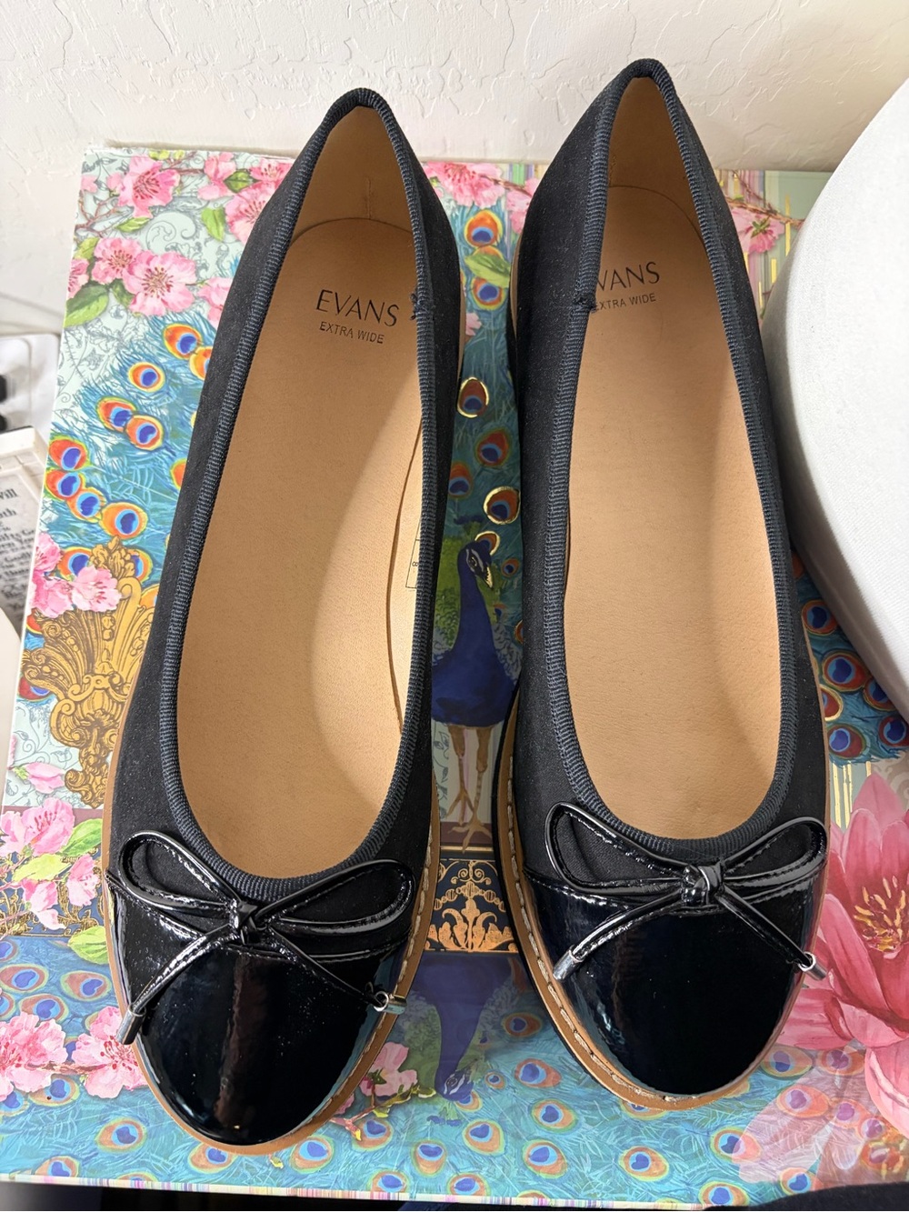 Evans Black Suede & Patent Cap Toe Flatform Ballet Flats - Size 10 Extra Wide